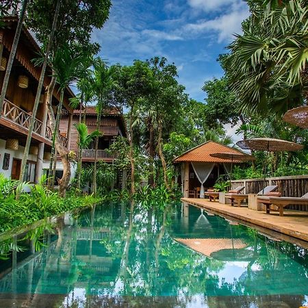 Isann Lodge Ciudad de Siem Riep Exterior foto
