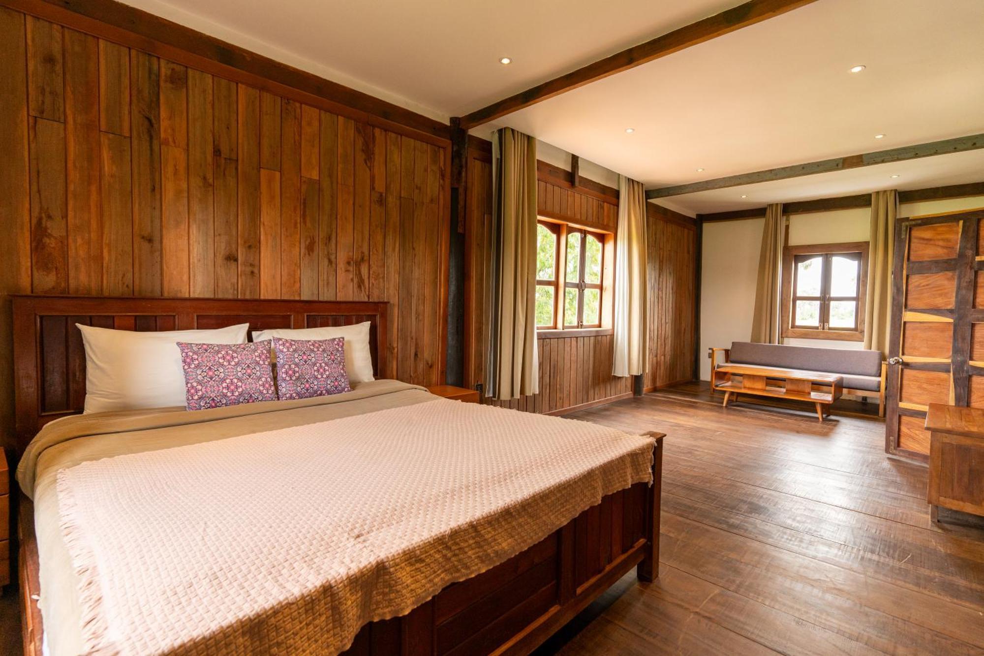 Isann Lodge Ciudad de Siem Riep Exterior foto
